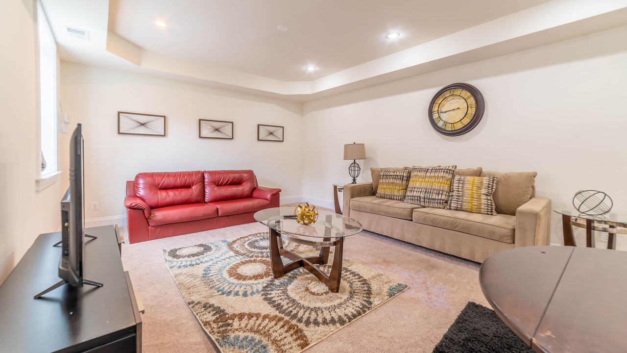 Photo of Livingroom in Aurora Highlands