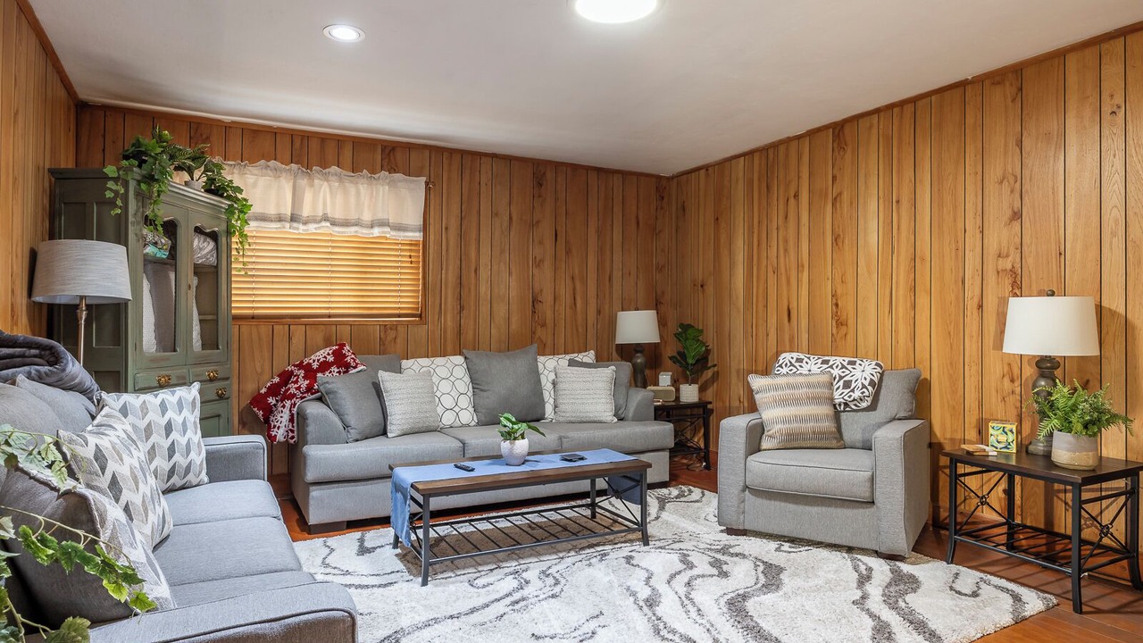 Photo of Livingroom in The Avenues