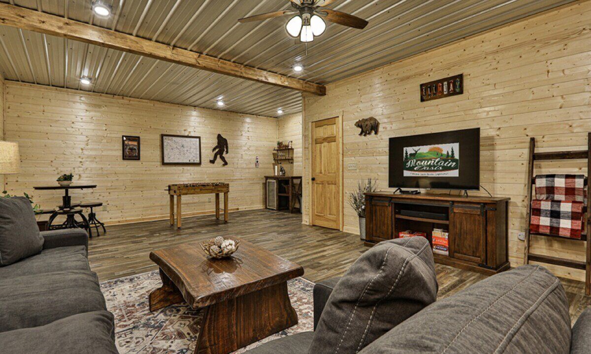 Photo of Livingroom in Walnut Mountain