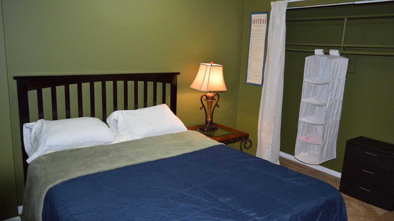 Photo of Bedroom in Aspen Hill