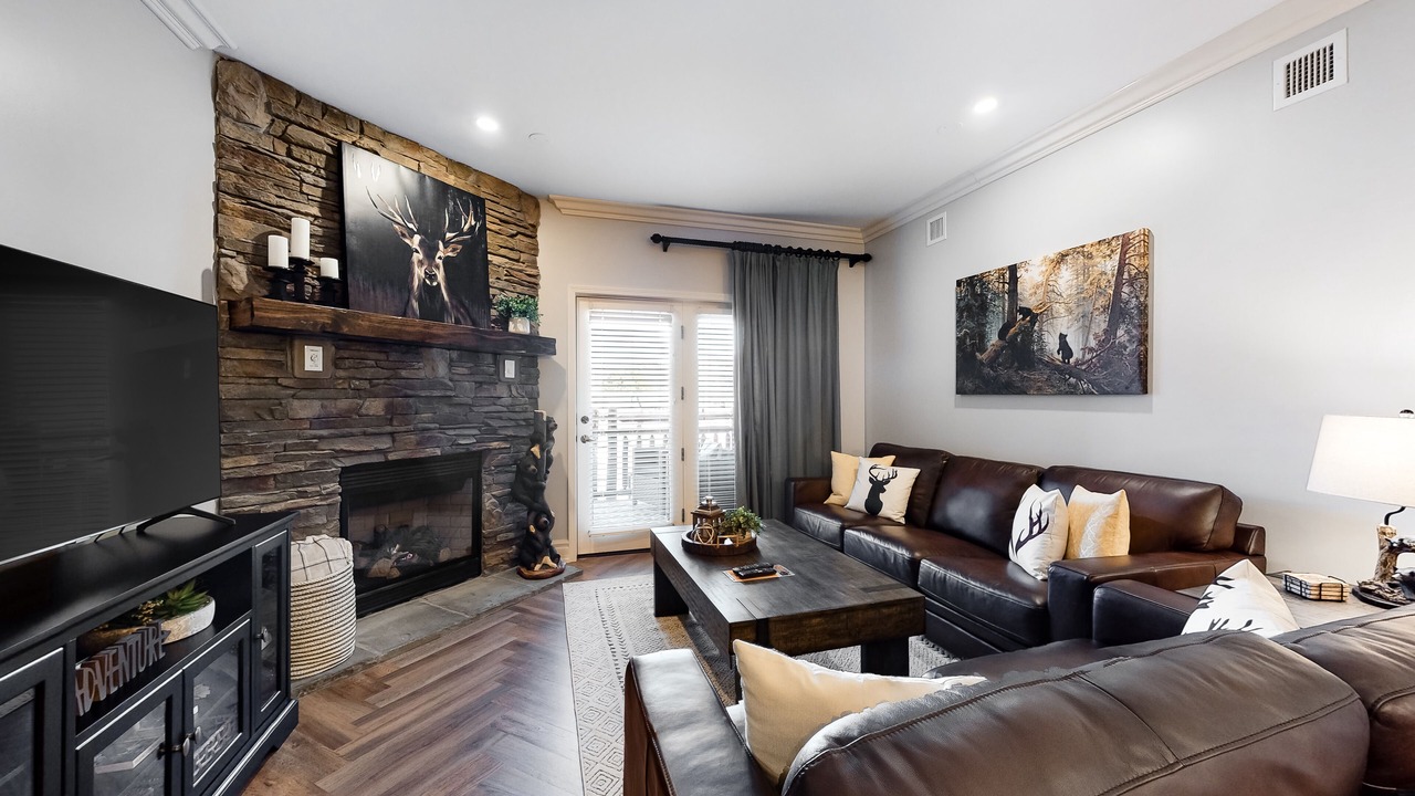 Photo of Livingroom in Gatlinburg
