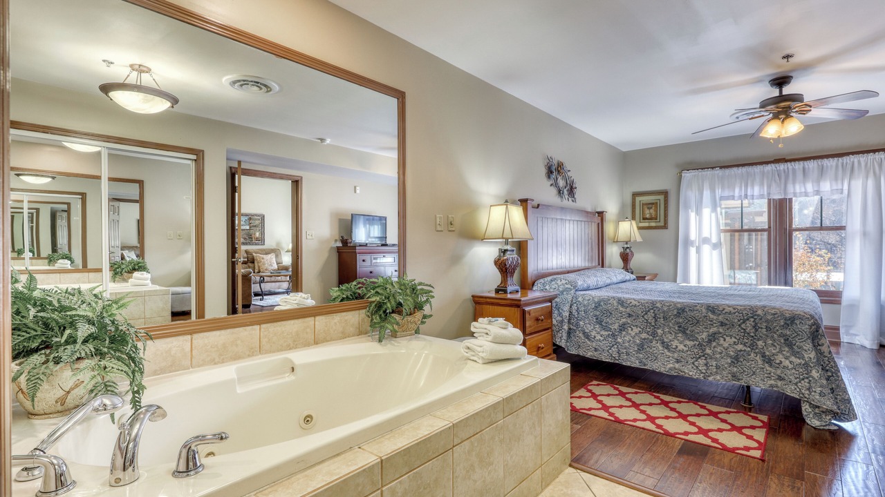 Photo of Bathroom in Gatlinburg