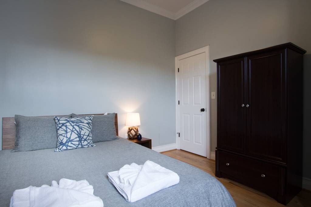 Photo of Bedroom in Stanton Park
