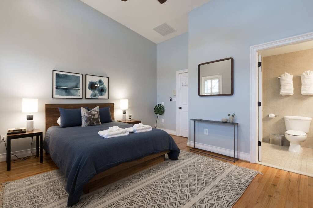Photo of Bedroom in Stanton Park
