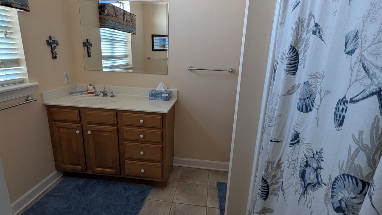 Photo of Bathroom in Holden Beach