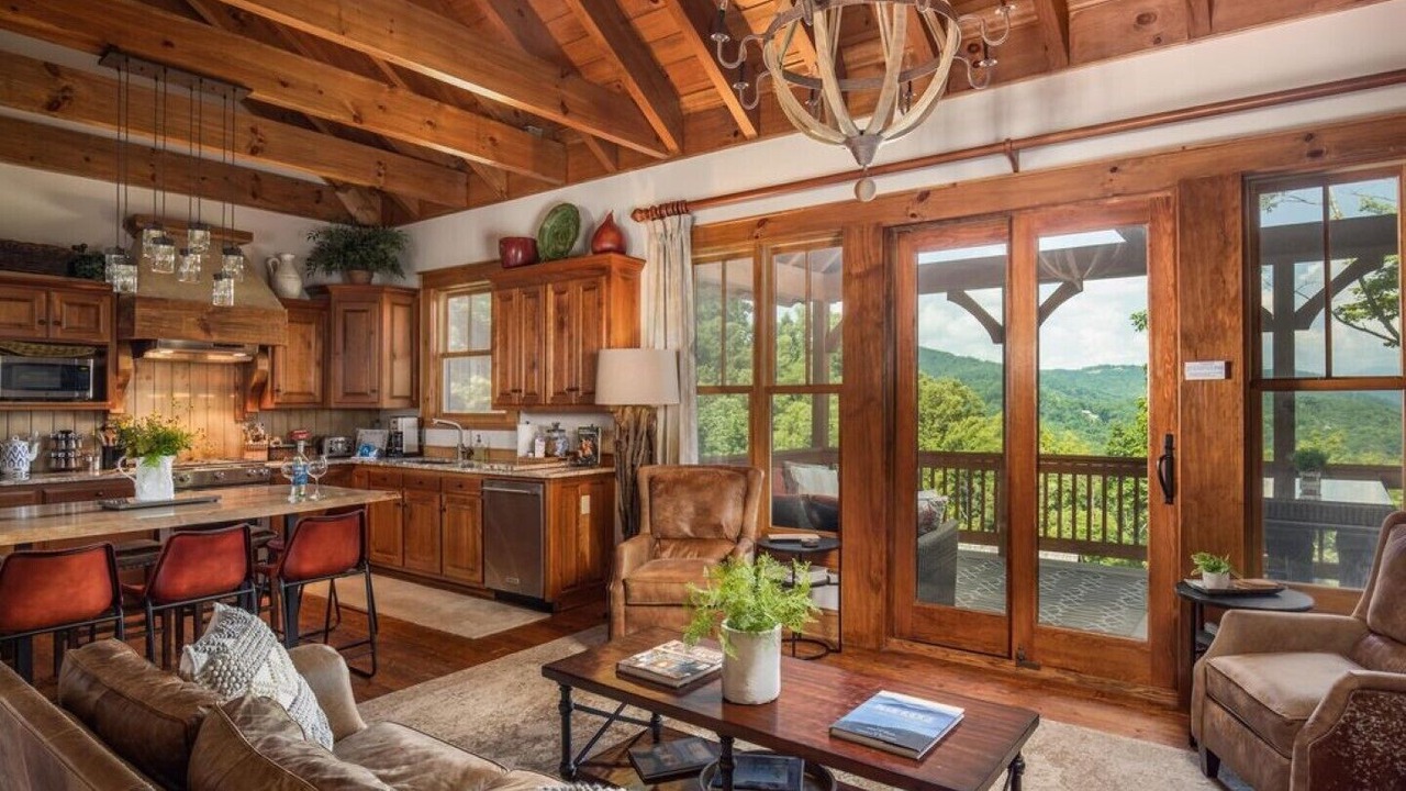 Photo of Livingroom in Boone