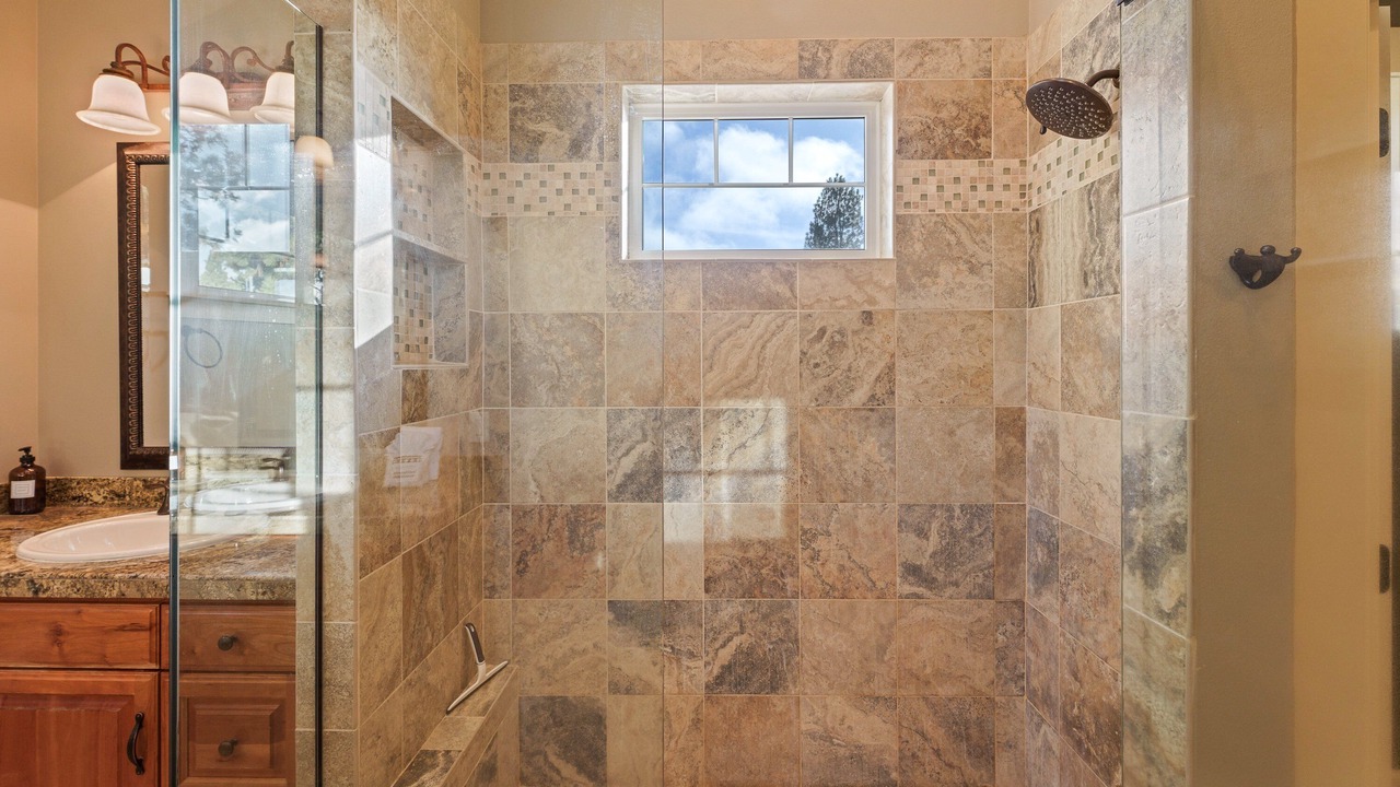 Photo of Bathroom in Westbrook Meadows