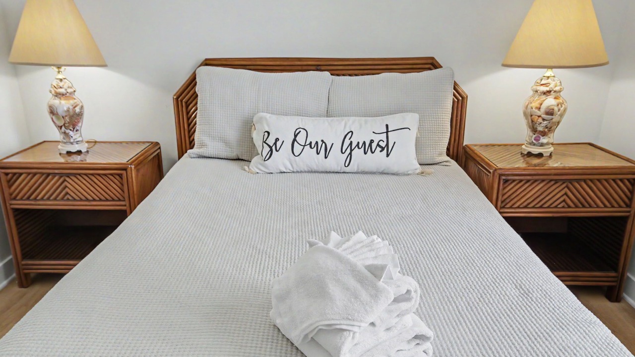 Photo of Bedroom in Arcadian Shores
