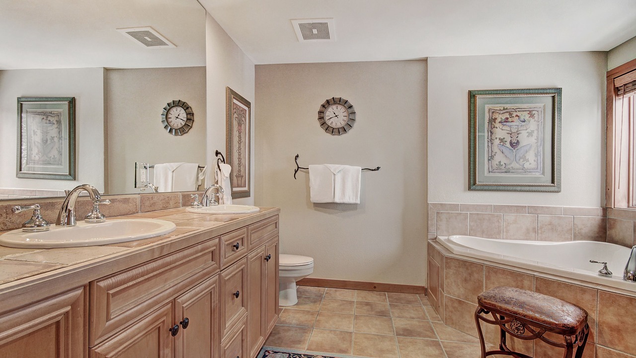 Photo of Bathroom in River Run