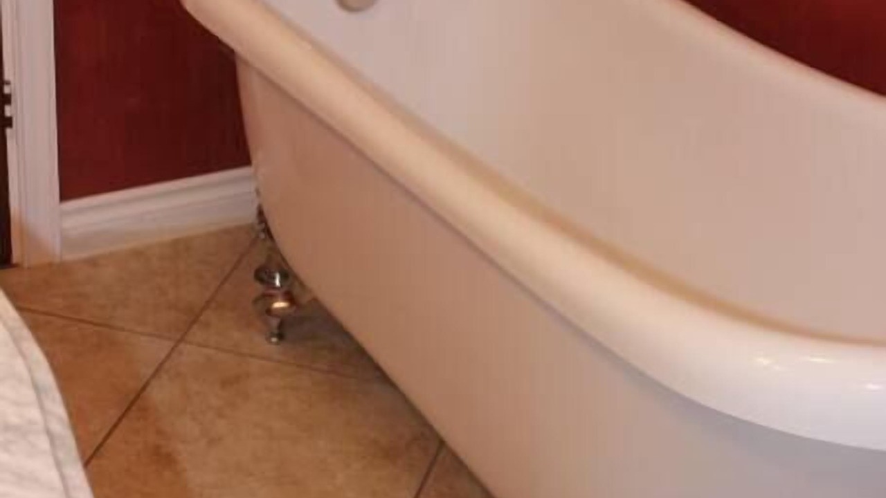 Photo of Bathroom in Oak Harbor