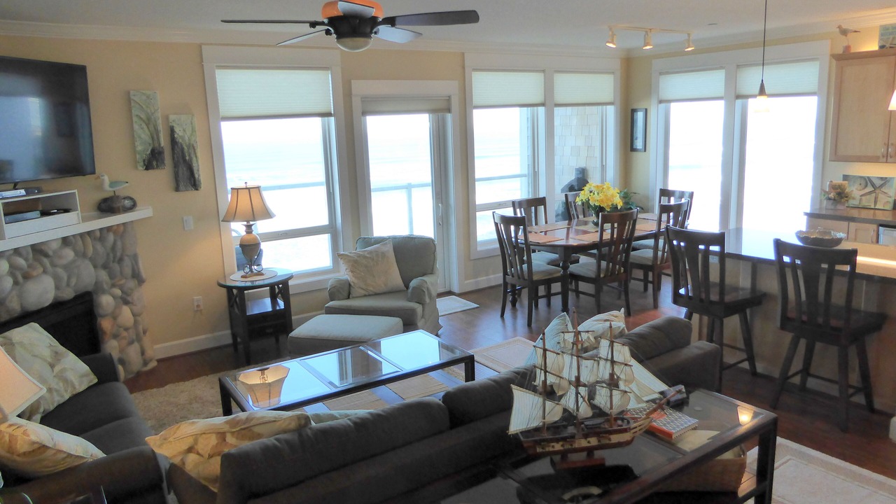 Photo of Bedroom in Lincoln City