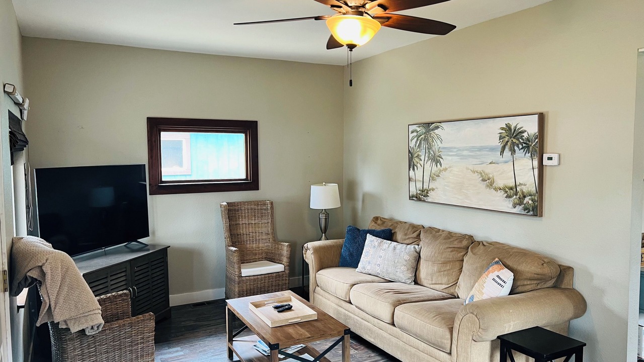 Photo of Livingroom in Old Bend