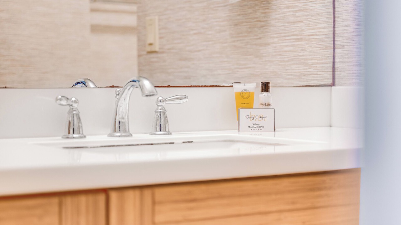 Photo of Bathroom in Napili
