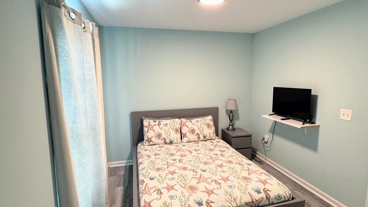 Photo of Bedroom in Windy Hill