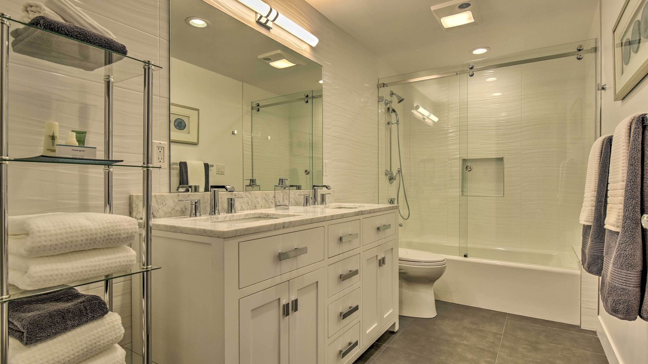 Photo of Bathroom in Cottonwood Heights