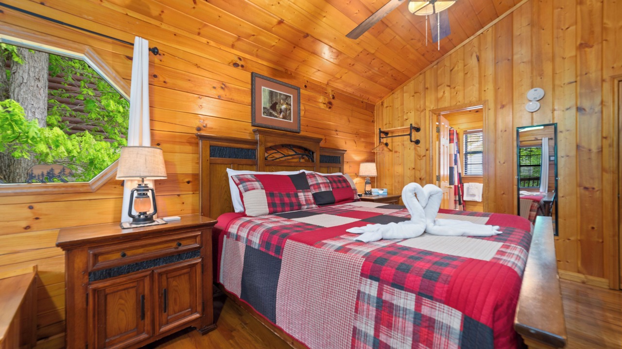 Photo of Bedroom in Sevierville