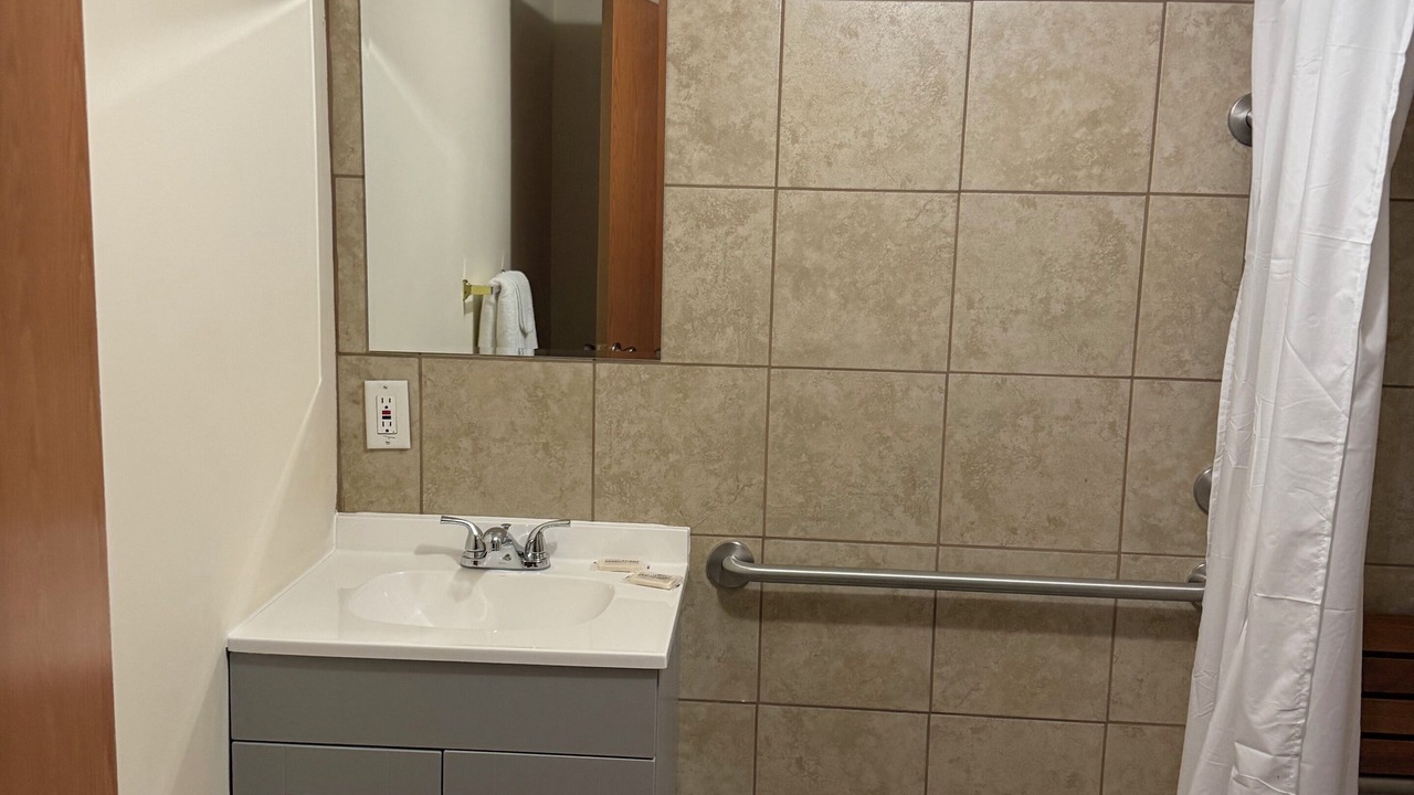 Photo of Bathroom in Hayesville