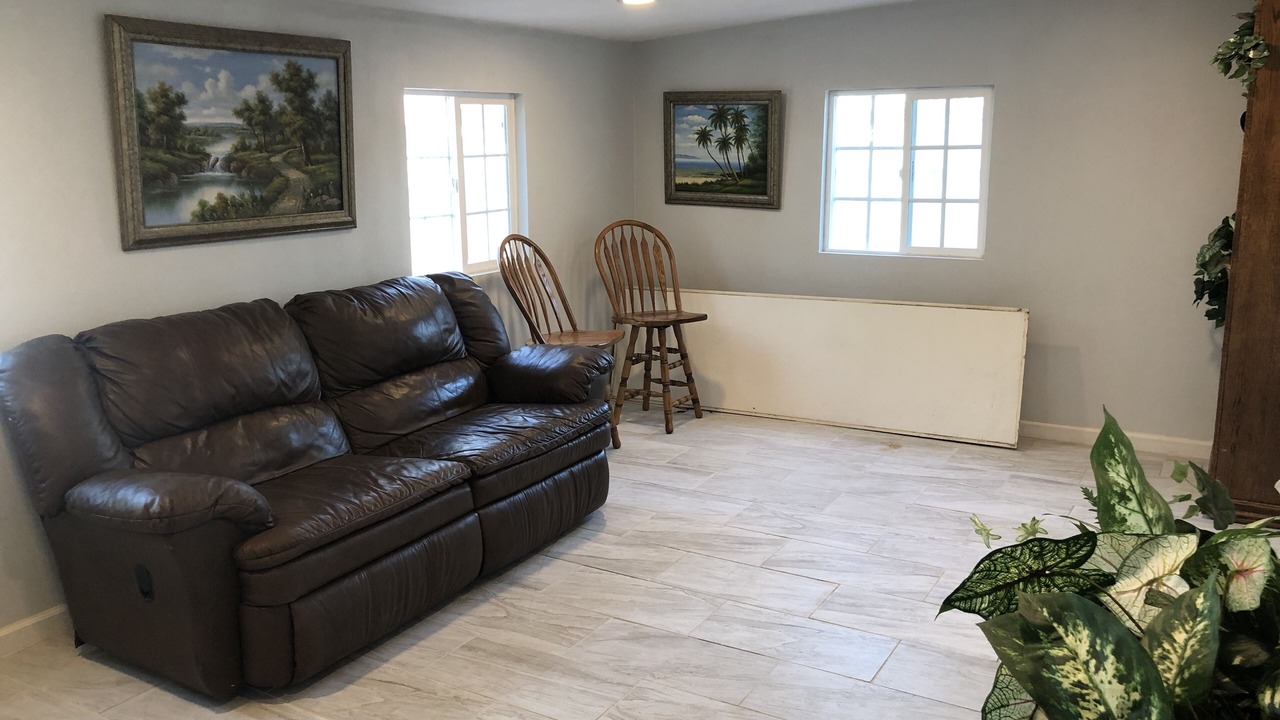 Photo of Livingroom in Rancho Oakey