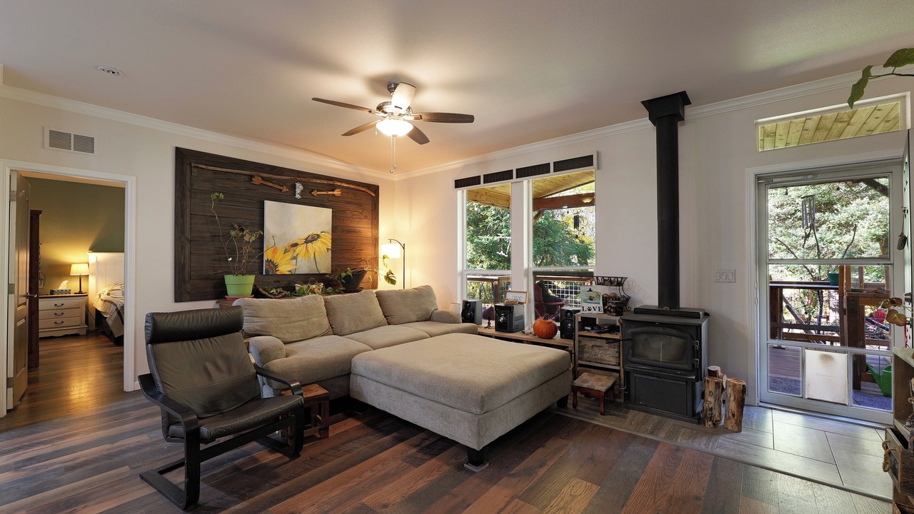 Photo of Livingroom in Trail