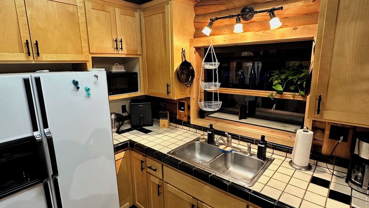 Photo of Kitchen in Chiloquin