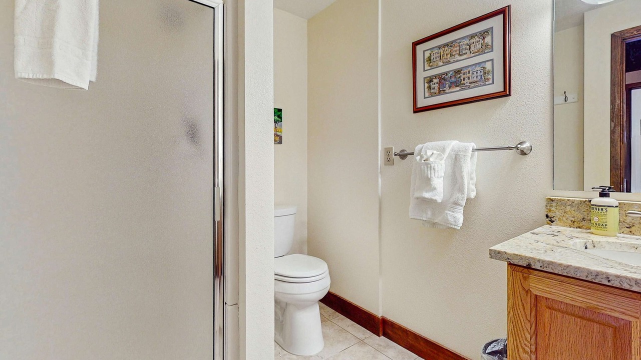 Photo of Bathroom in Black Butte Ranch