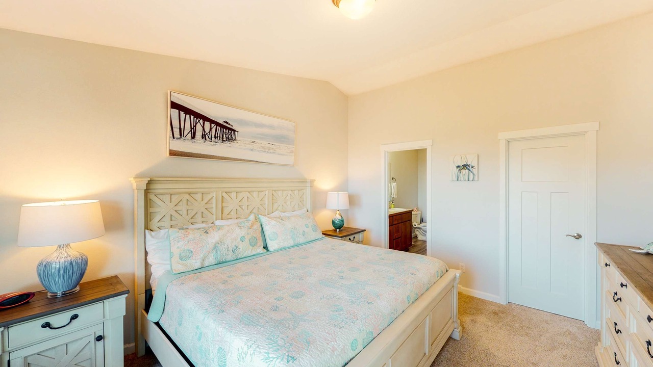 Photo of Bedroom in Gold Beach