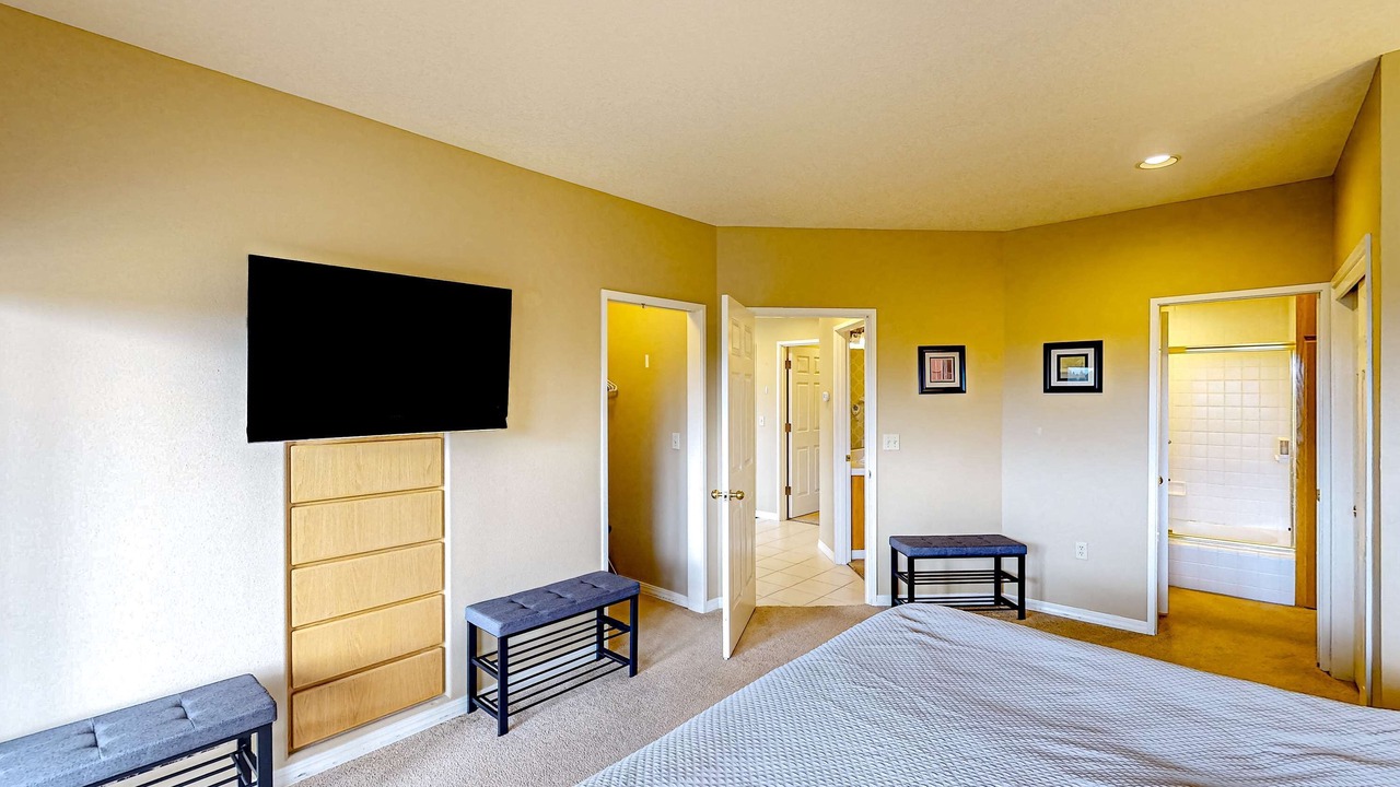 Photo of Bedroom in Century West