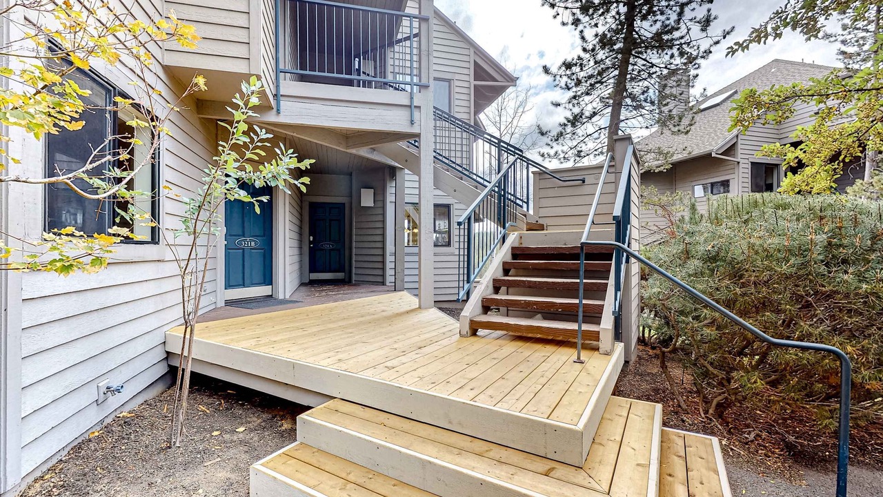 Photo of Outdoor in Century West
