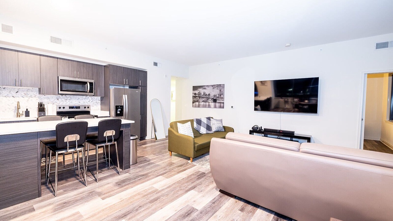 Photo of Livingroom in Downtown