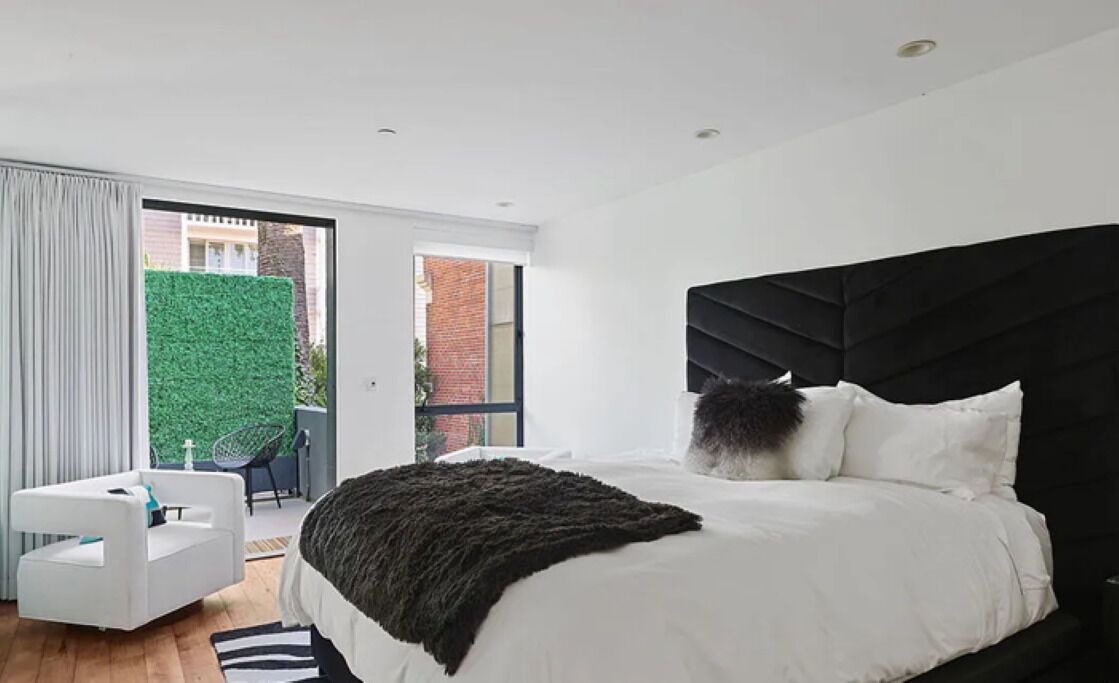 Photo of Bedroom in Downtown