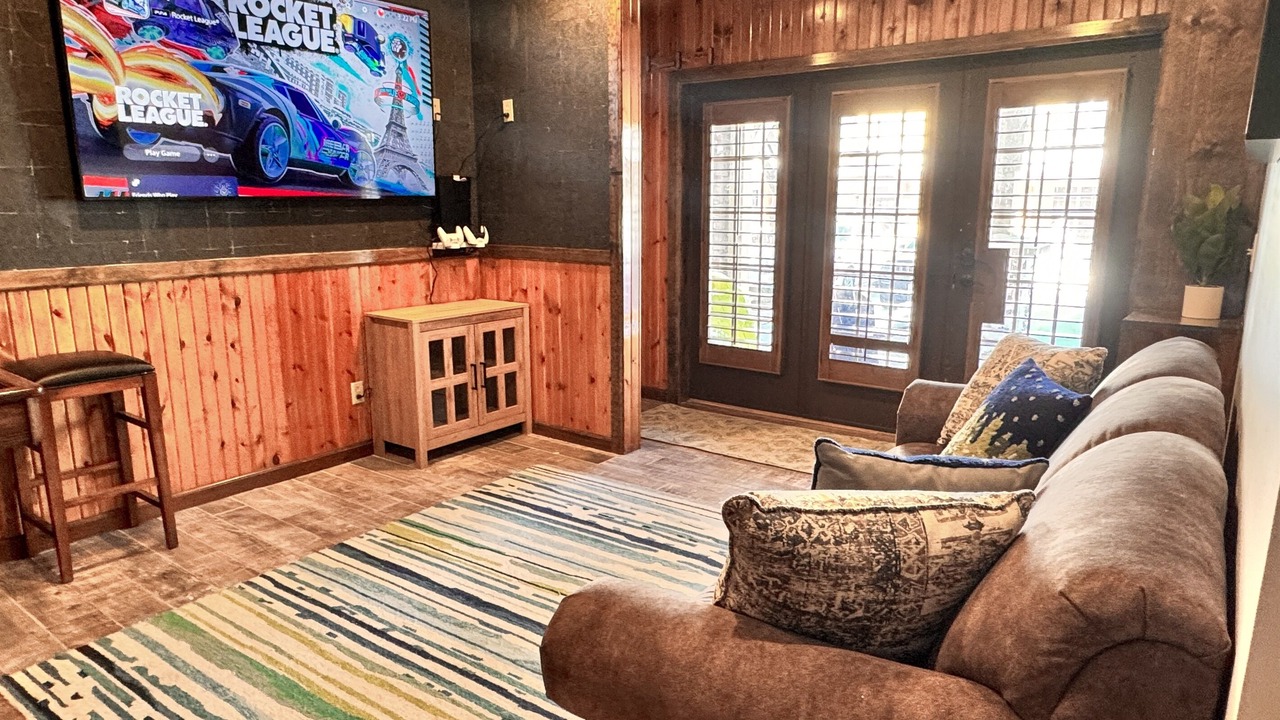 Photo of Bedroom in Snowshoe