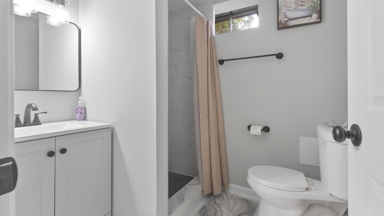 Photo of Bathroom in Cedonia