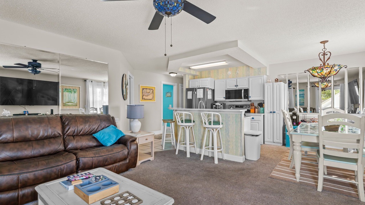 Photo of Livingroom in Calabash
