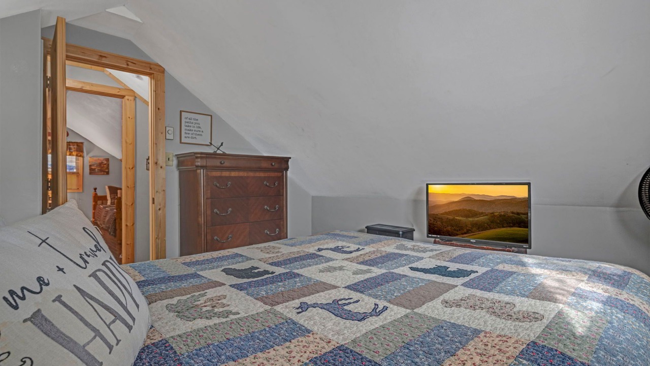 Photo of Bedroom in Mill Ridge