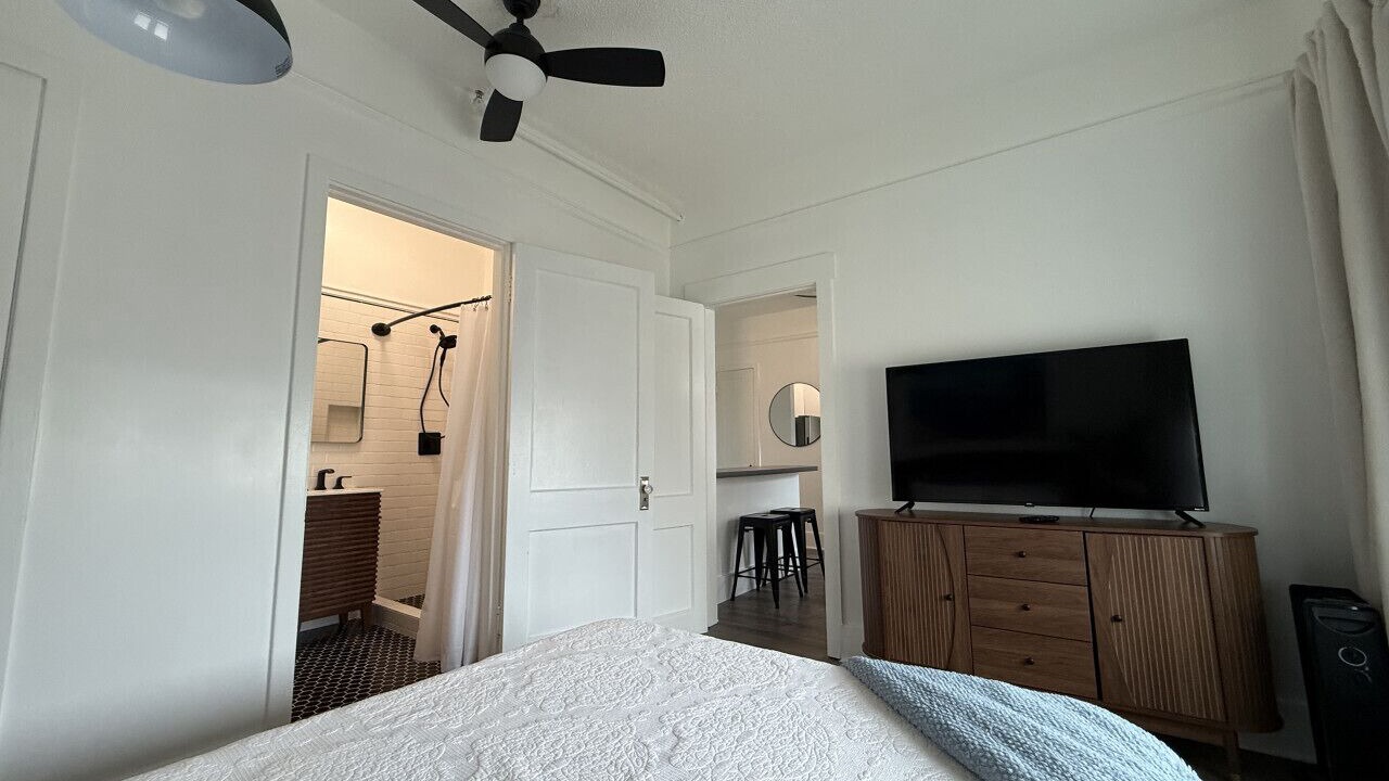 Photo of Bedroom in Downtown Klamath Falls