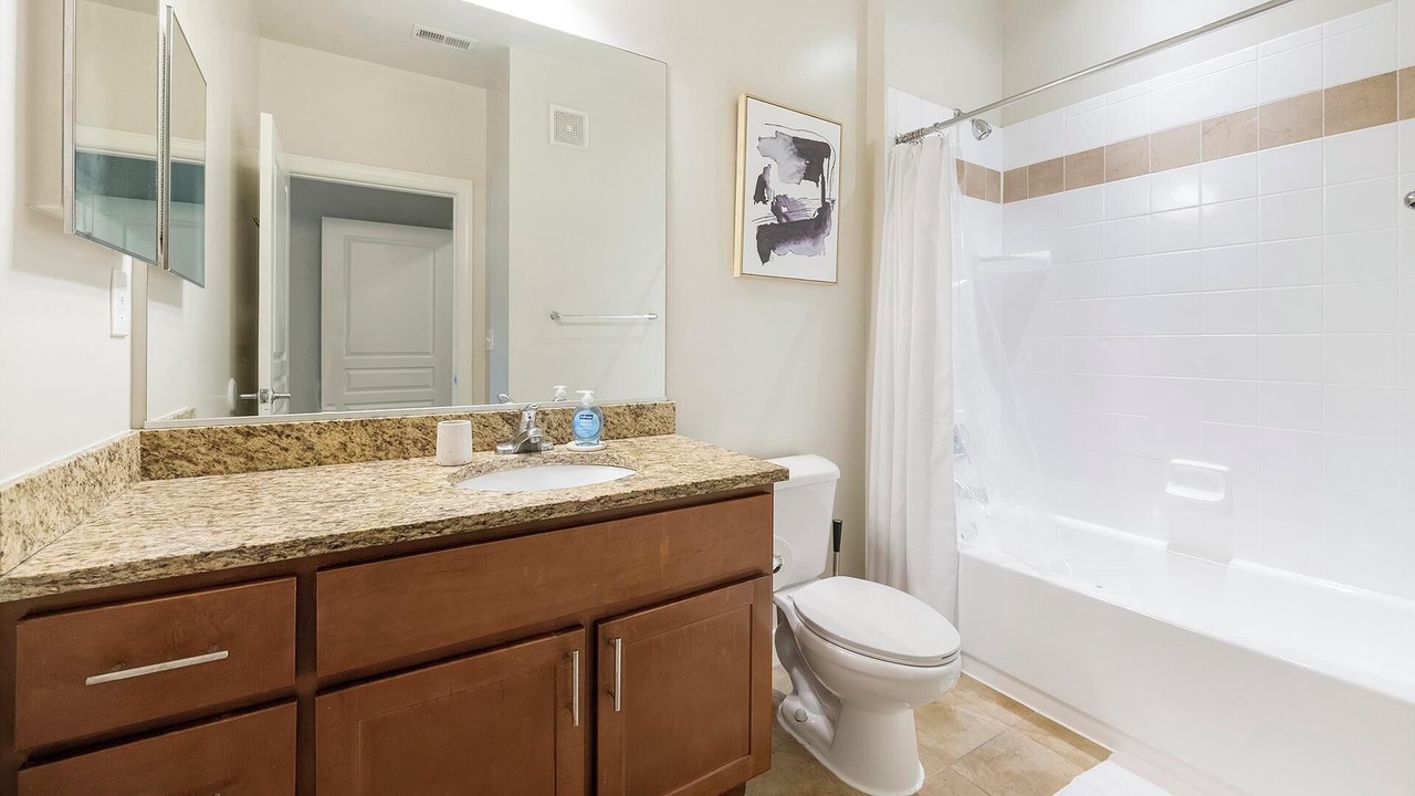Photo of Bathroom in Chillum