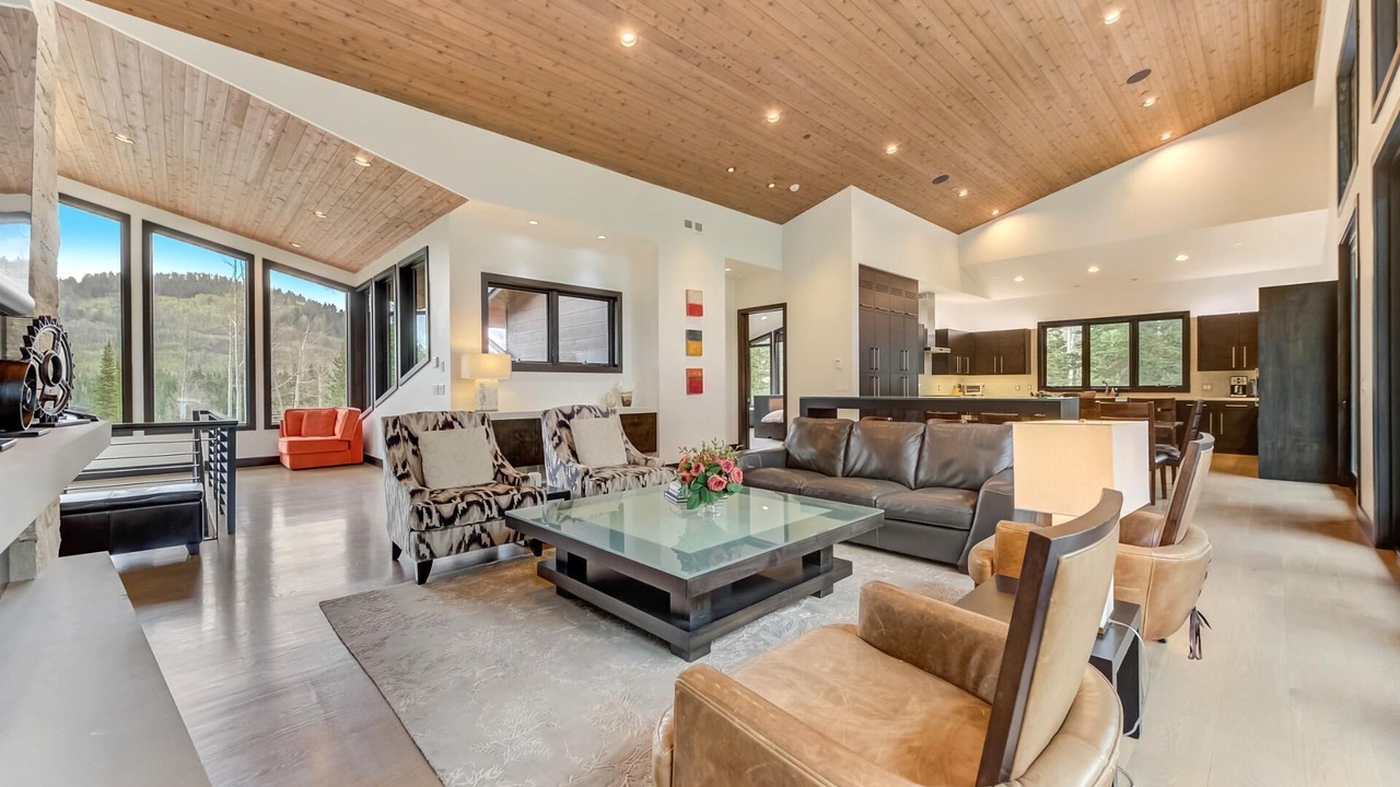 Photo of Livingroom in Park City