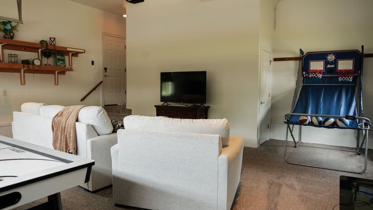 Photo of Livingroom in Greensboro
