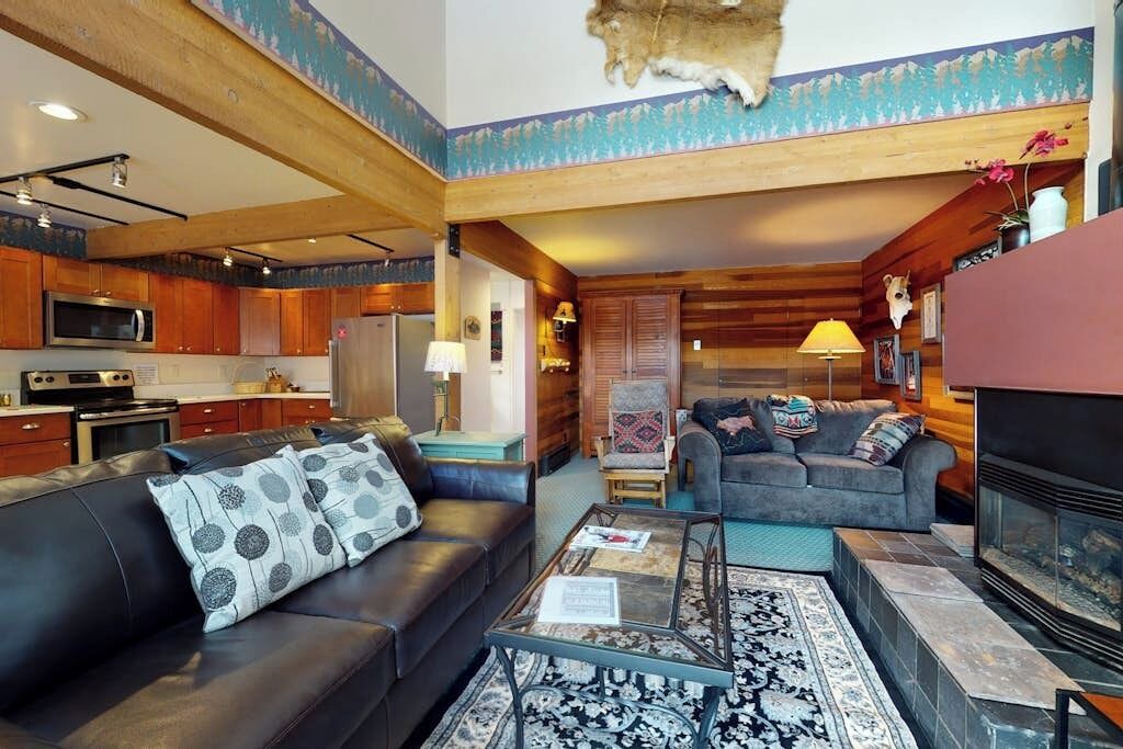 Photo of Livingroom in East Village at Copper