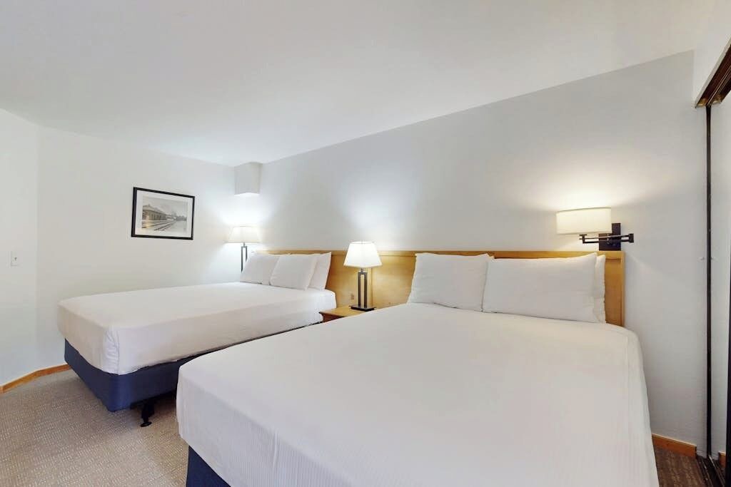 Photo of Bedroom in West End