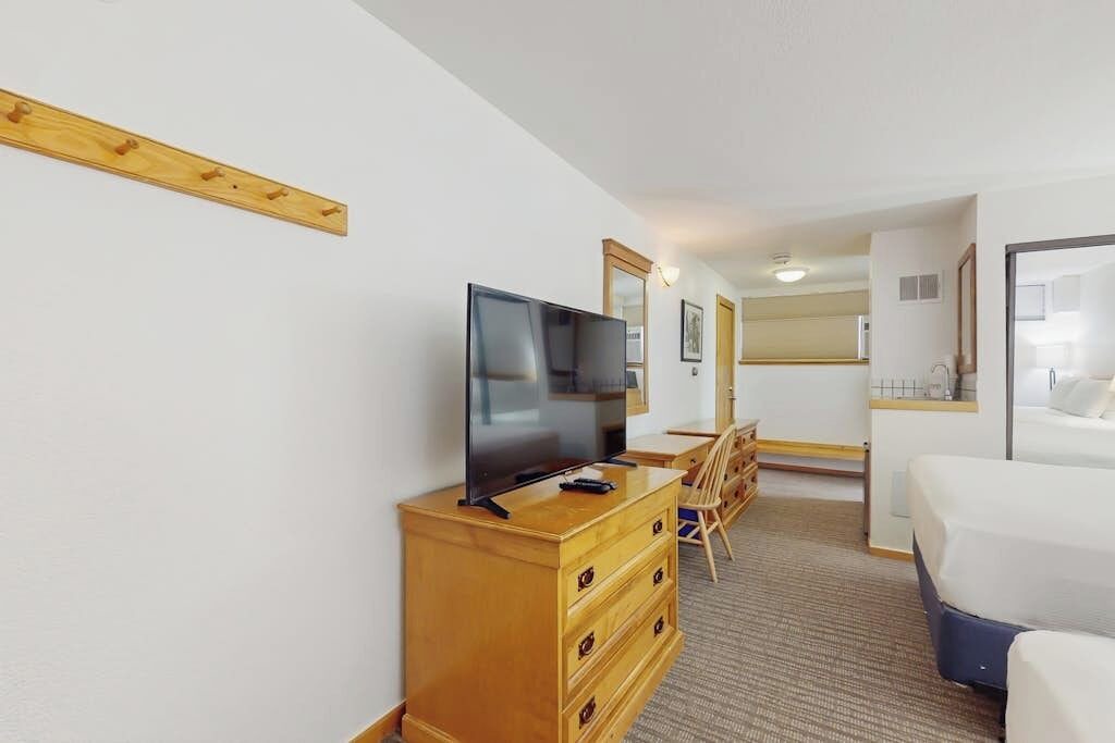 Photo of Bedroom in West End