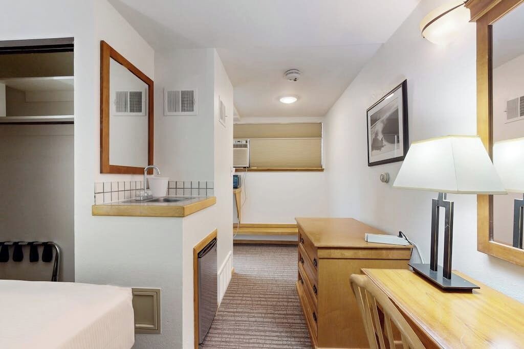 Photo of Bedroom in West End