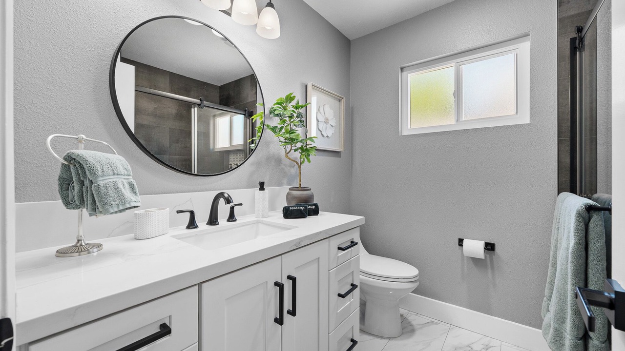 Photo of Bathroom in Country Club