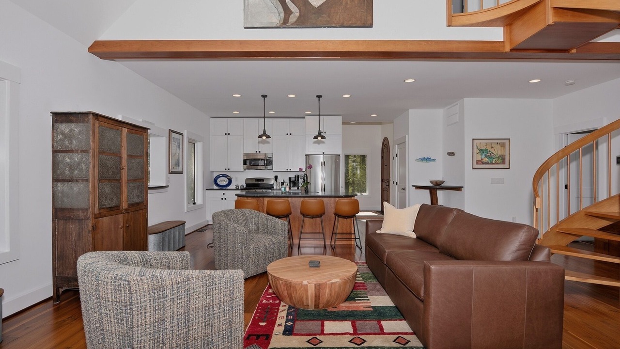 Photo of Livingroom in Chestertown