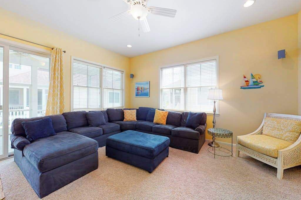 Photo of Livingroom in The Commons