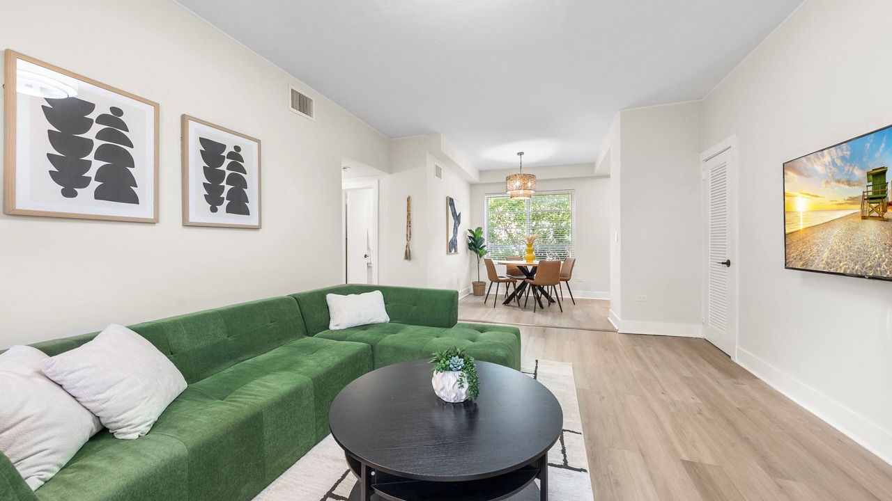 Photo of Livingroom in West Avenue