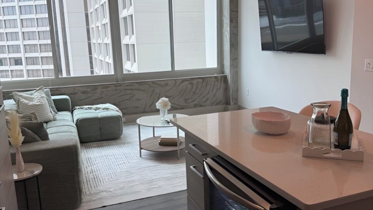 Photo of Livingroom in Downtown Atlanta