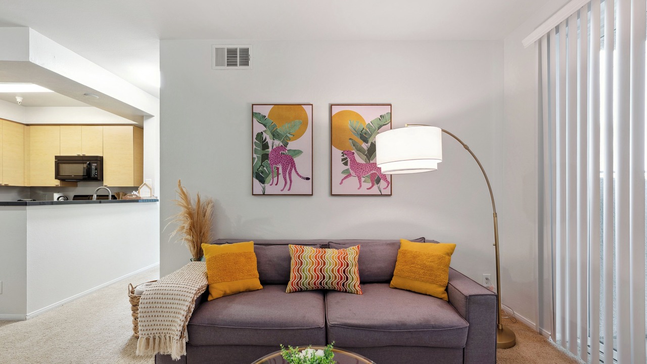 Photo of Livingroom in Del Rey