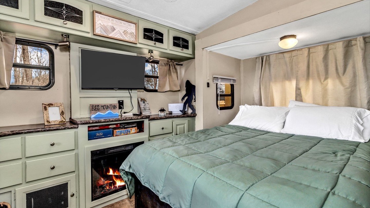 Photo of Bedroom in Old Fort