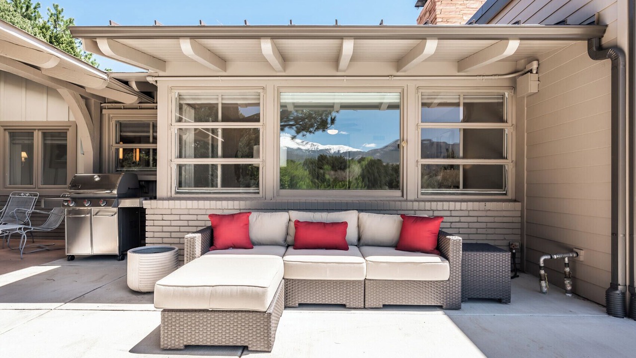 Photo of Patio Balcony in Kissing Camels